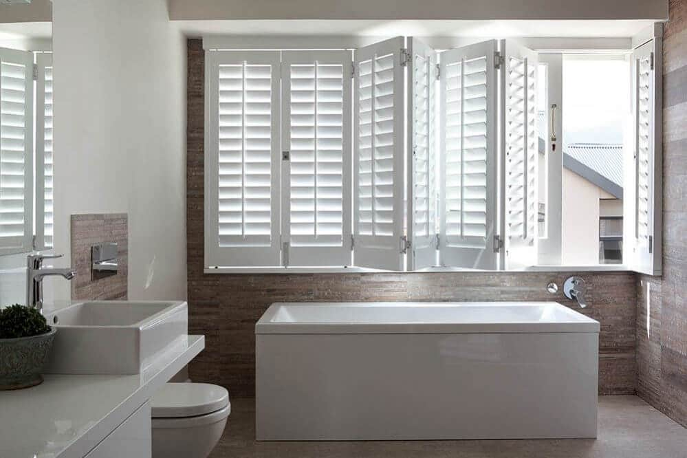 Bathroom Full Height Shutters 76mm Central rod